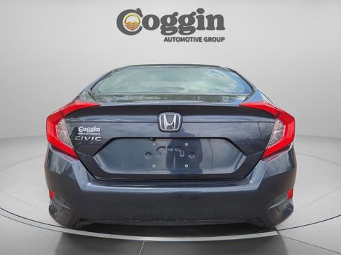 Used 2016 Honda Civic EX image 4