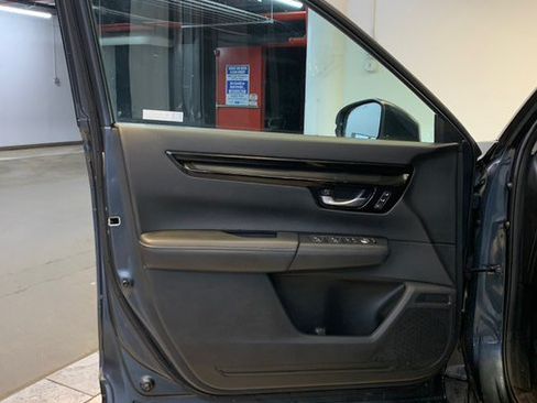 Used 2023 Honda CR-V EX-L image 18