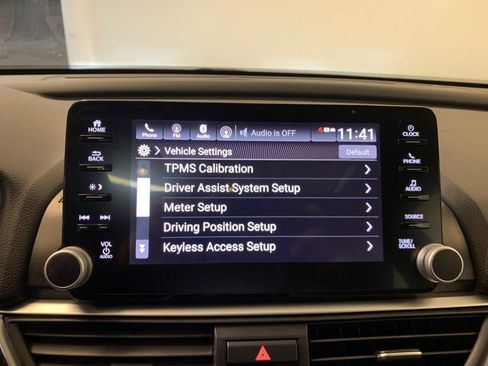 Used 2018 Honda Accord EX-L image 26