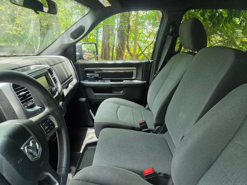 Used 2024 RAM 1500 Warlock AWD/4WD image 10