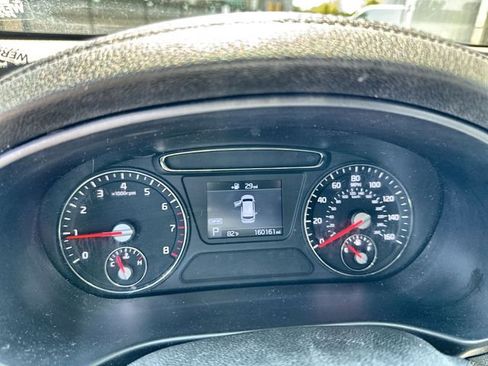 Used 2020 Kia Sorento LX image 23