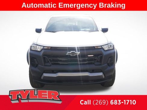 New 2026 Chevrolet Colorado Trail Boss AWD/4WD image 2