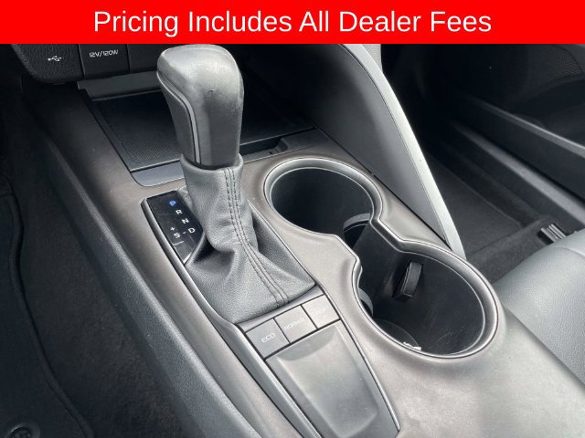 Used 2023 Toyota Camry SE FWD image 31