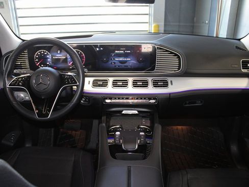 Used 2025 Mercedes-Benz GLE 450 4MATIC image 28