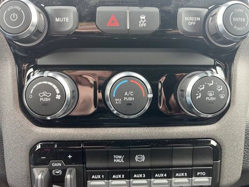 New 2025 RAM 5500 Tradesman AWD/4WD image 21