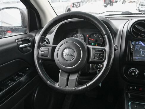 Used 2012 Jeep Compass Latitude image 29
