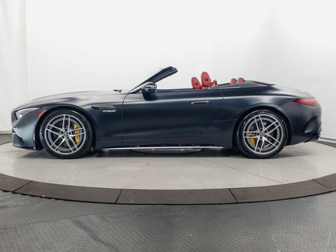 Certified 2024 Mercedes-Benz SL 63 AMG 4MATIC w/ Manufactur Interior Package image 5