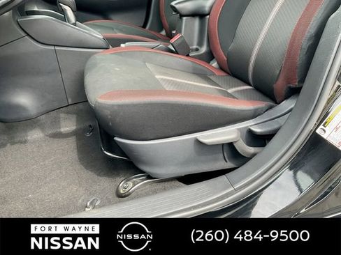 Used 2024 Nissan Versa SR FWD image 28