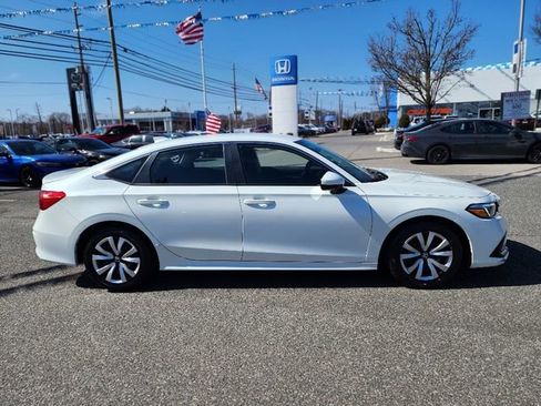 Used 2023 Honda Civic LX image 6