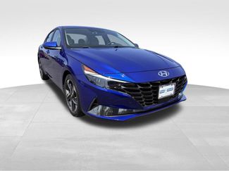 Used 2023 Hyundai Elantra Limited FWD 360° Tour