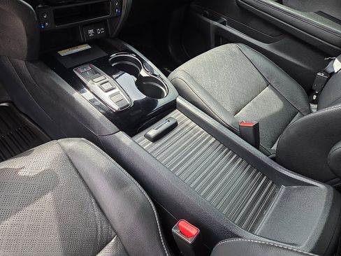 Used 2023 Honda Passport Elite image 25