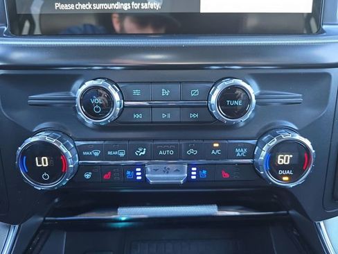 Used 2021 Ford F150 Platinum w/ FX4 Off-Road Package image 22