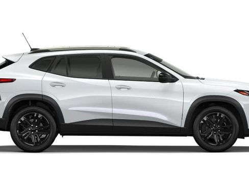 New 2026 Chevrolet Trax ACTIV w/ Driver Confidence Package FWD image 6