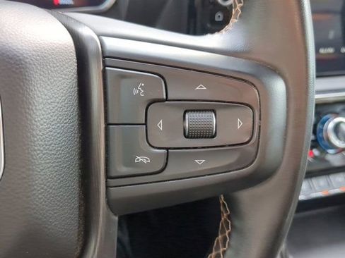 Used 2025 GMC Sierra 2500 AT4 image 25