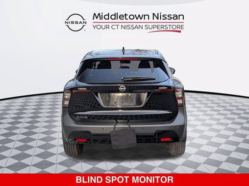 Certified 2025 Nissan Kicks SV FWD image 5