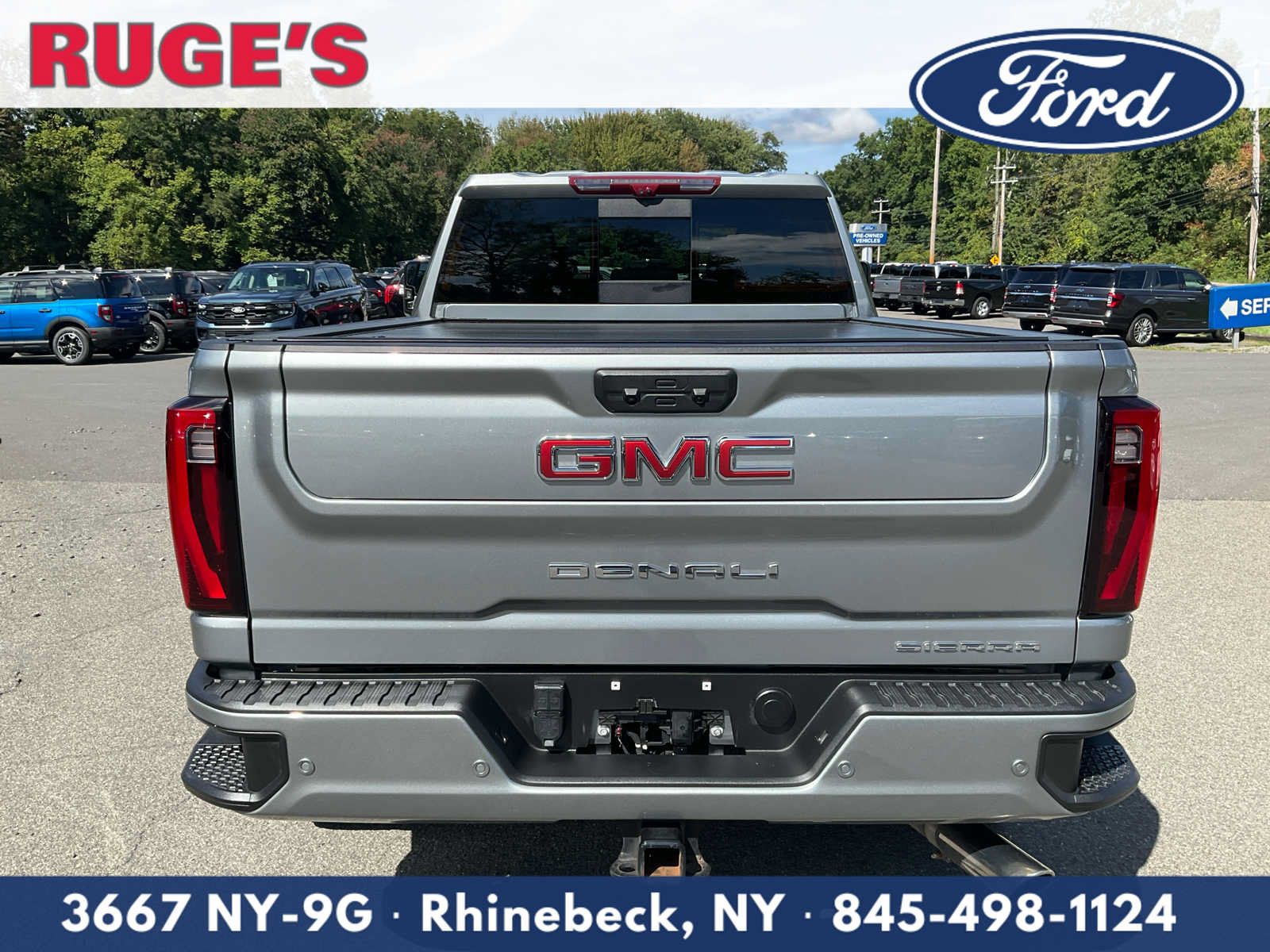 Used 2024 GMC Sierra 2500 Denali w/ Denali Reserve Package AWD/4WD image 4
