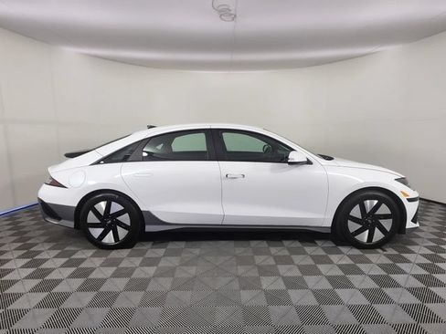 Used 2024 Hyundai Ioniq 6 SE AWD/4WD image 6