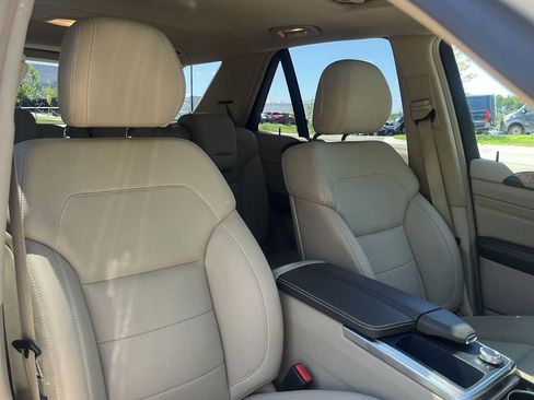Used 2012 Mercedes-Benz ML 350 4MATIC image 39