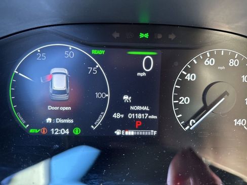 Used 2023 Honda CR-V Sport Touring image 10