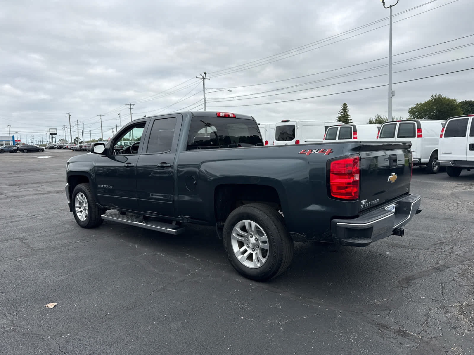 Certified 2019 Chevrolet Silverado 1500 LT w/ All Star Edition AWD/4WD image 3