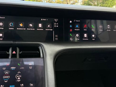 Used 2022 Porsche Taycan GTS image 37