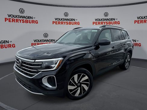 New 2026 Volkswagen Atlas SE image 1