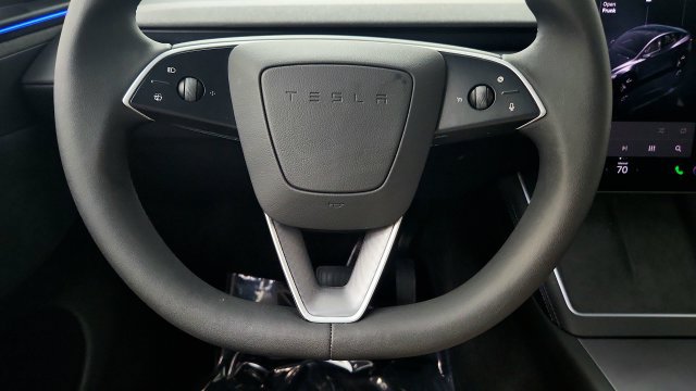 Used 2026 Tesla Model Y AWD image 54