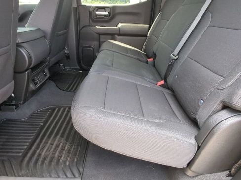Used 2025 Chevrolet Silverado 1500 Custom Trail Boss w/ Dark Appearance Package AWD/4WD image 23