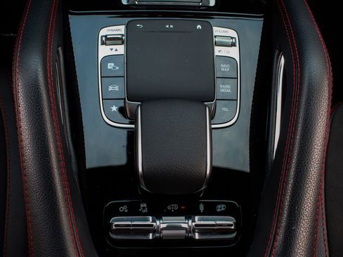 Used 2021 Mercedes-Benz GLE 53 AMG 4MATIC image 30