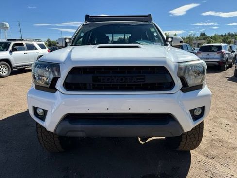Used 2015 Toyota Tacoma 4x4 Double Cab w/ TRD Sport Package image 8