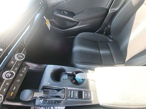 Used 2025 Honda Civic Sport image 22