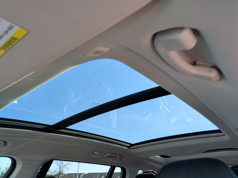 Certified 2024 BMW X7 xDrive40i w/ Premium Package image 31