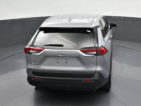 Used 2025 Toyota RAV4 LE FWD image 20