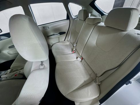 Used 2010 Subaru Impreza 2.5i AWD/4WD image 24