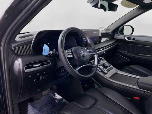 Used 2023 Hyundai Palisade Calligraphy image 9
