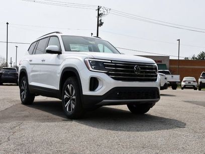 New 2026 Volkswagen Atlas SE