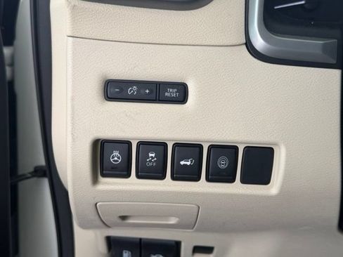 Used 2023 Nissan Murano SL w/ Cargo Package FWD image 22