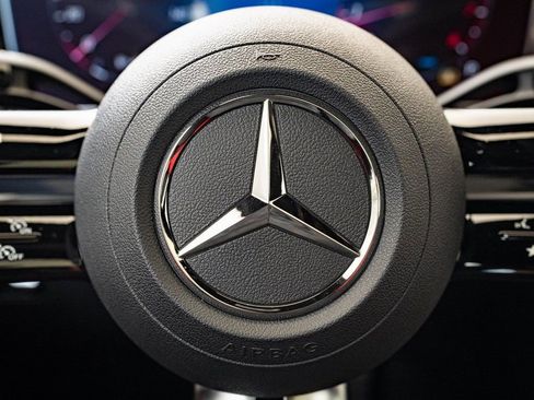New 2026 Mercedes-Benz GLC 300 4MATIC image 29