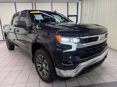 Certified 2023 Chevrolet Silverado 1500 LT AWD/4WD image 2
