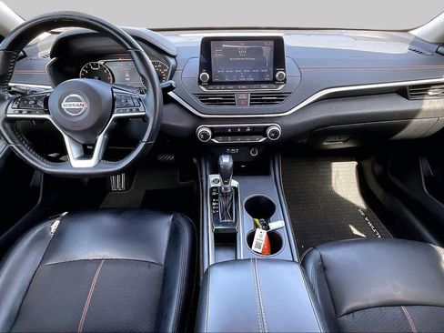 Used 2020 Nissan Altima 2.5 SR FWD image 14