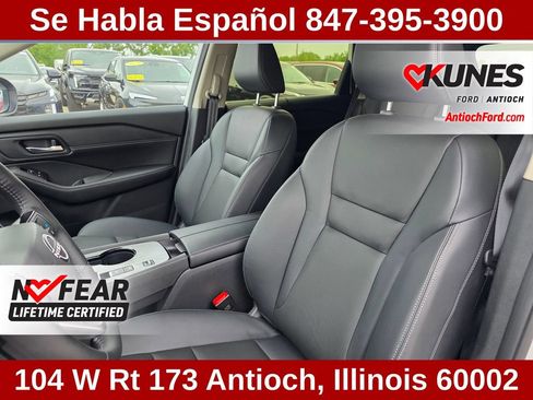 Used 2025 Nissan Rogue SL w/ SL Premium Package FWD image 22