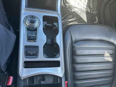 Certified 2024 Ford Edge SEL AWD/4WD image 20
