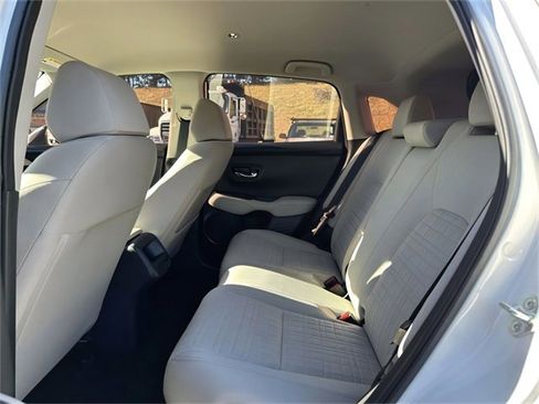 Used 2023 Honda HR-V LX image 21