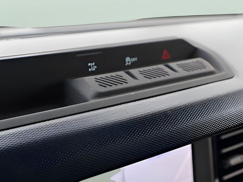 Used 2023 Ford Bronco Outer Banks AWD/4WD image 27