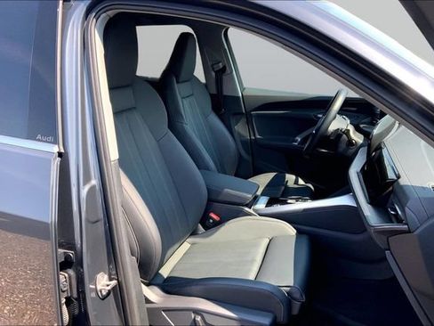 Used 2025 Audi Q5 Premium Plus AWD/4WD image 7
