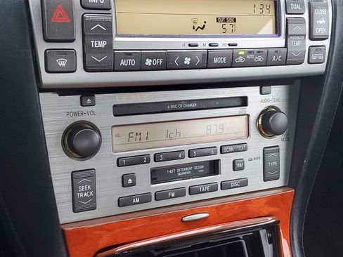 Used 2006 Lexus SC 430 Convertible w/ Preferred Accessory Pkg image 30