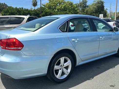 Used 2013 Volkswagen Passat 2.5 SE FWD image 9