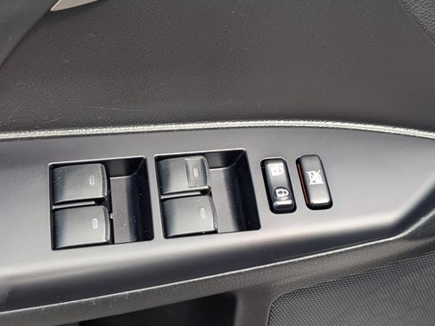 Used 2017 Lexus CT 200h FWD image 19