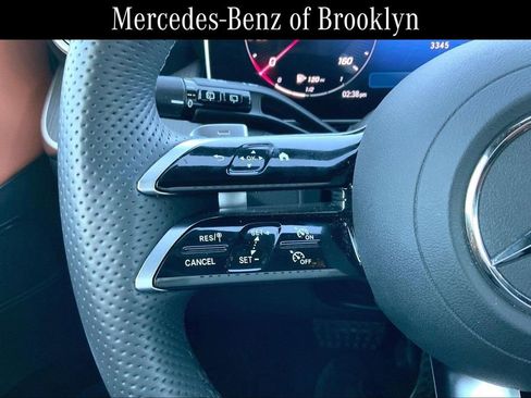 Certified 2025 Mercedes-Benz GLC 300 4MATIC image 22