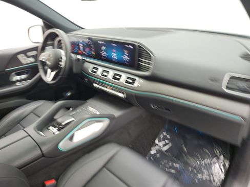 Used 2020 Mercedes-Benz GLS 450 4MATIC image 30